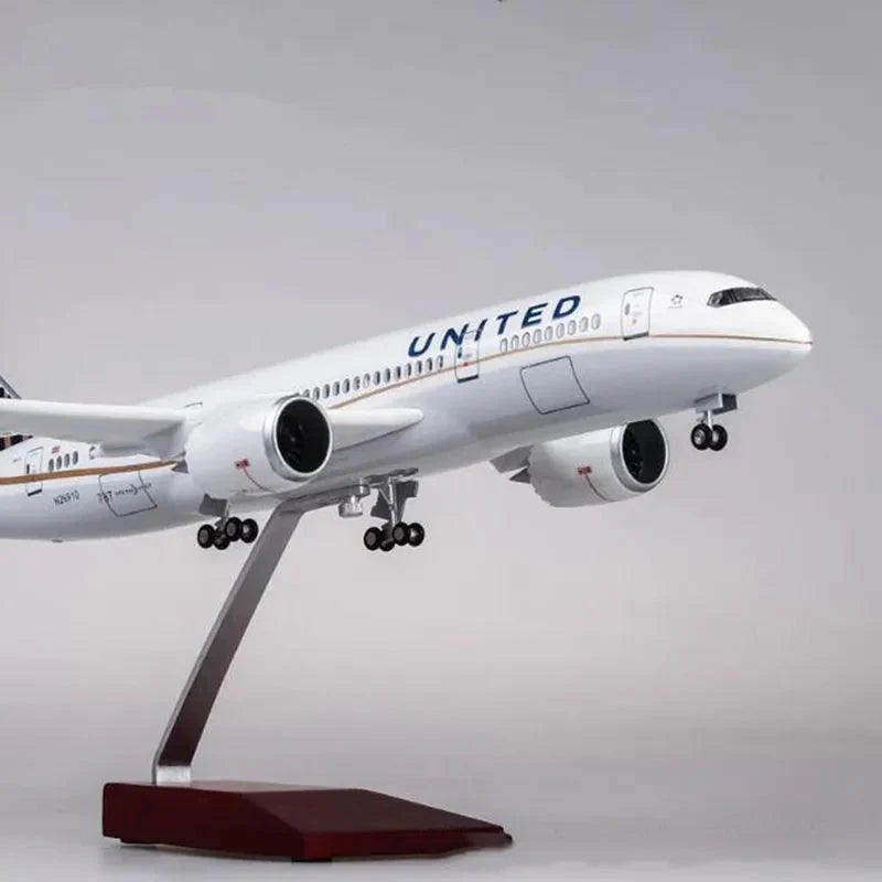 Model "787 Dreamliner - American United Airlines" - 1:130 - NiceStore 