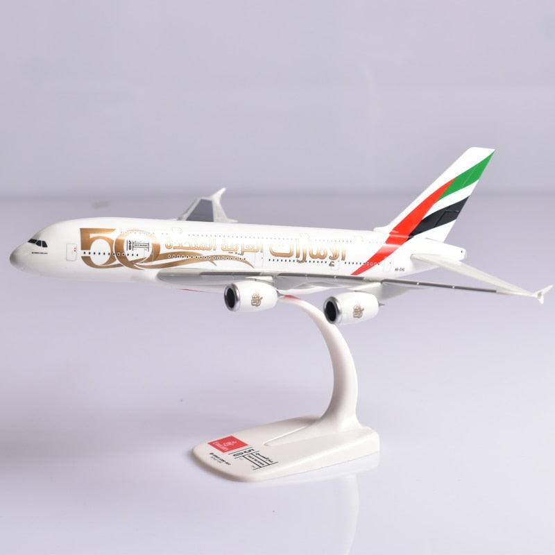 Model "A380 Emirates " - Plastic 1:200 - NiceStore 
